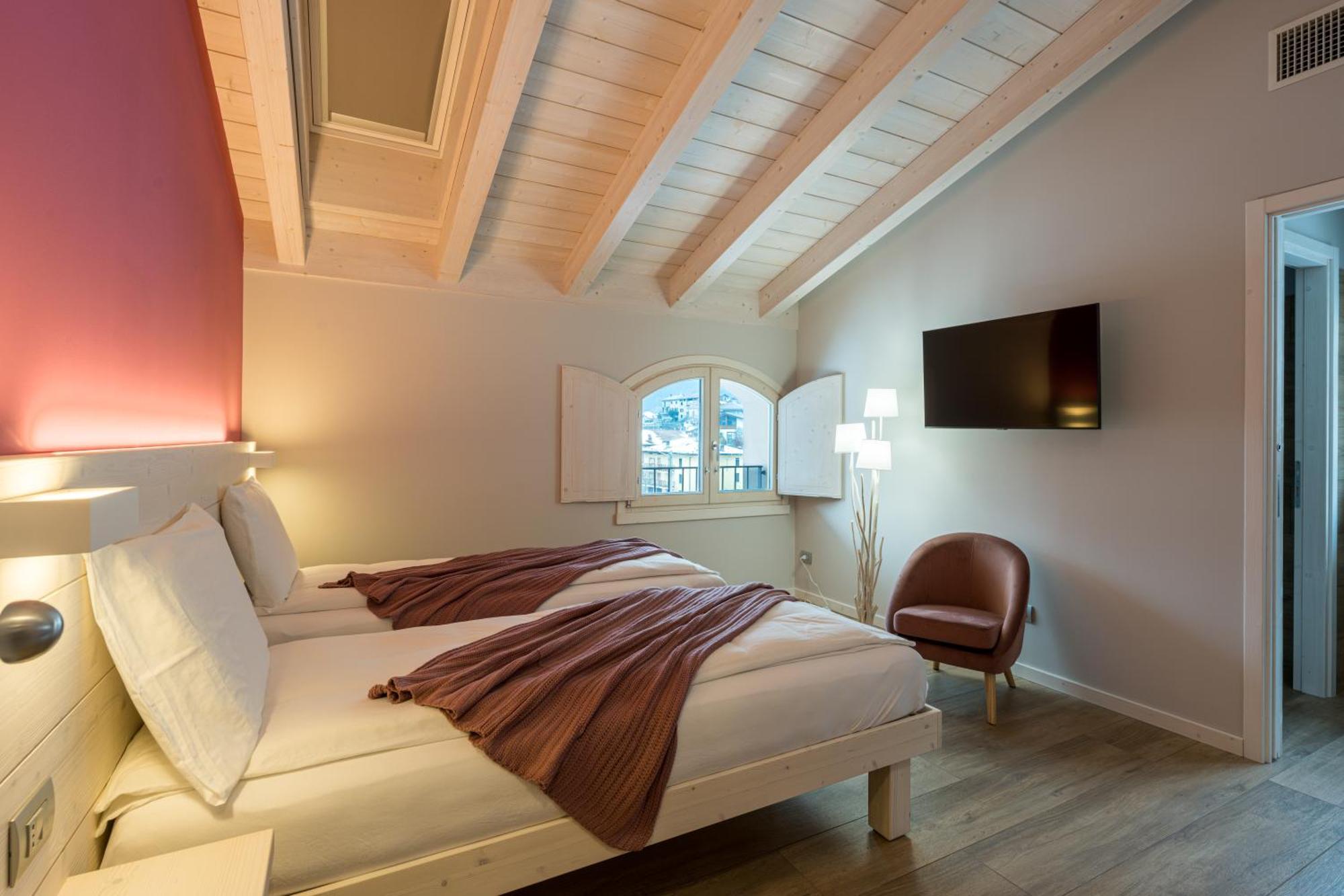 Bianco Hotel Primaluna Ngoại thất bức ảnh