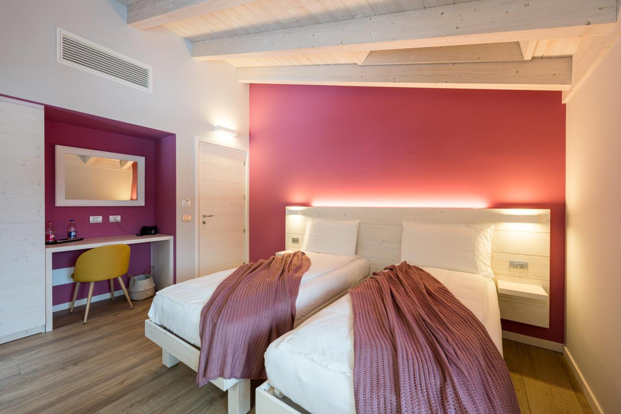 Bianco Hotel Primaluna Ngoại thất bức ảnh