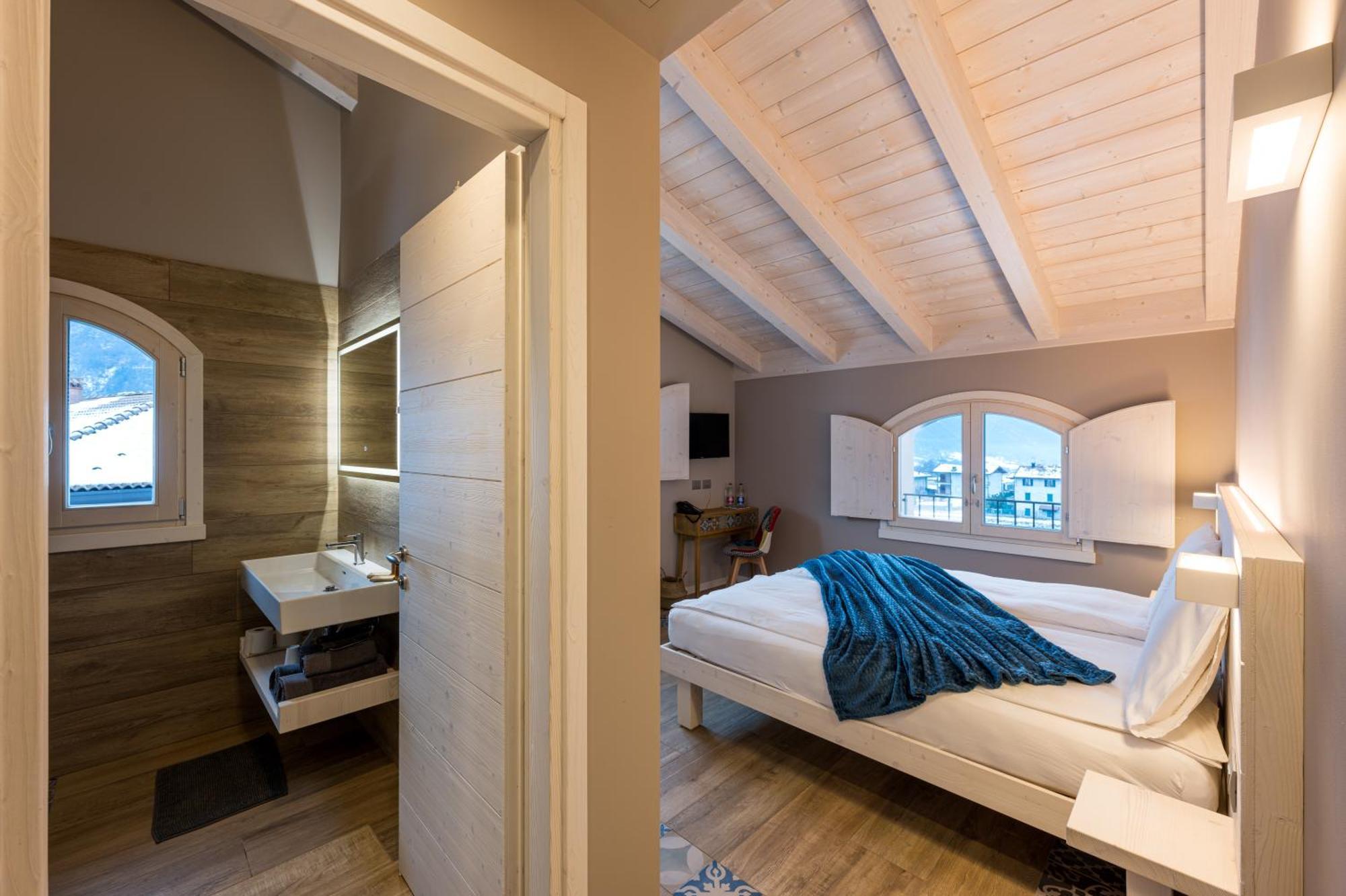 Bianco Hotel Primaluna Ngoại thất bức ảnh