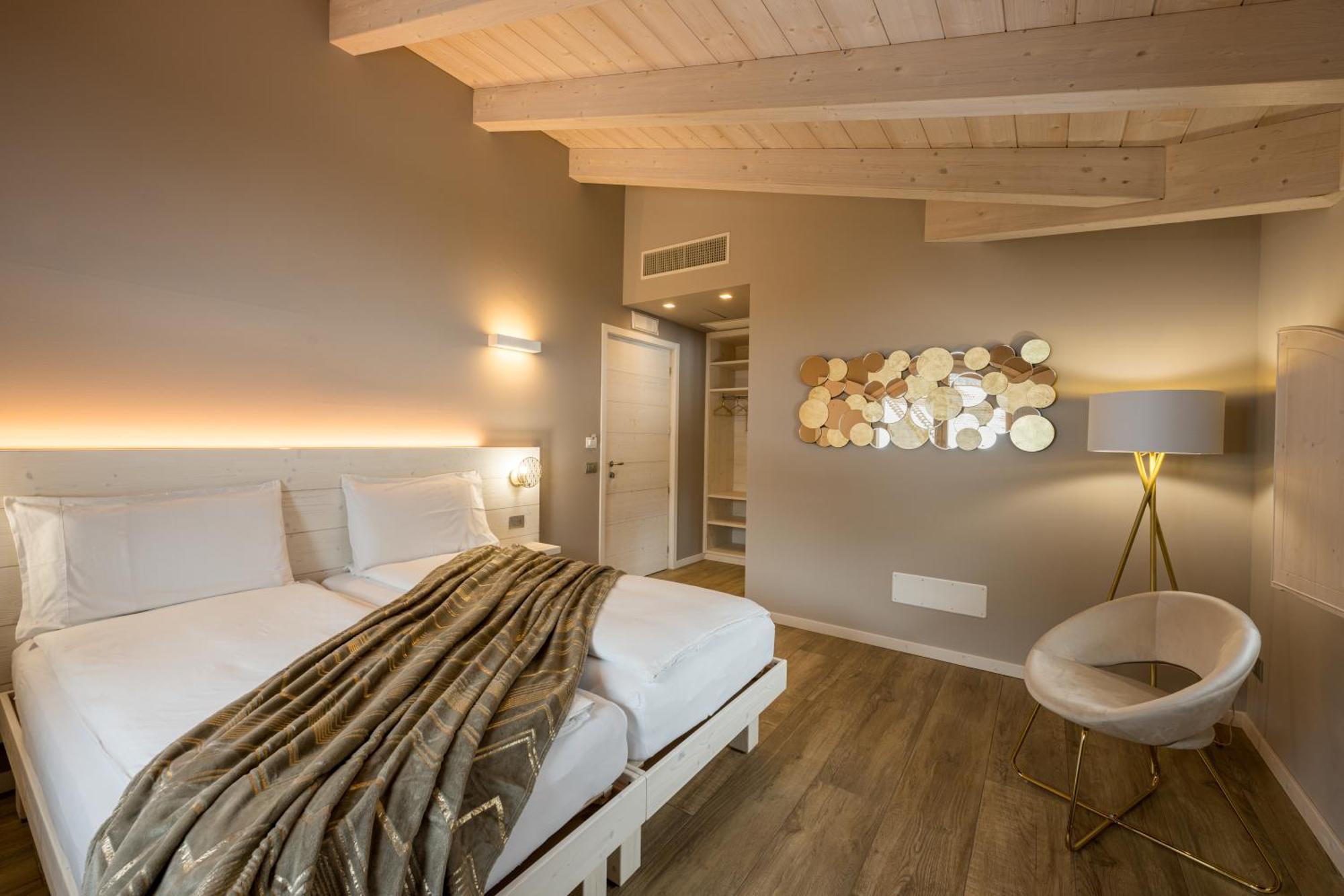 Bianco Hotel Primaluna Ngoại thất bức ảnh
