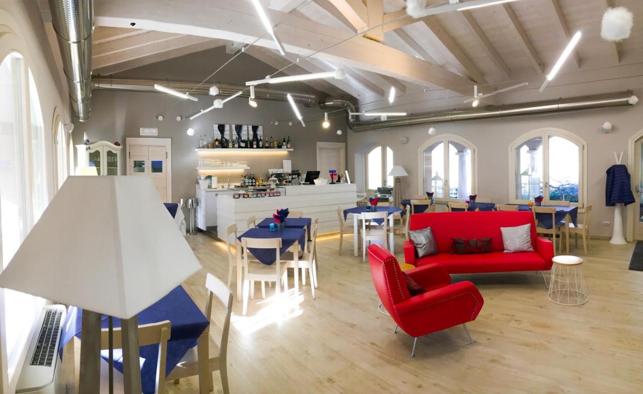 Bianco Hotel Primaluna Ngoại thất bức ảnh